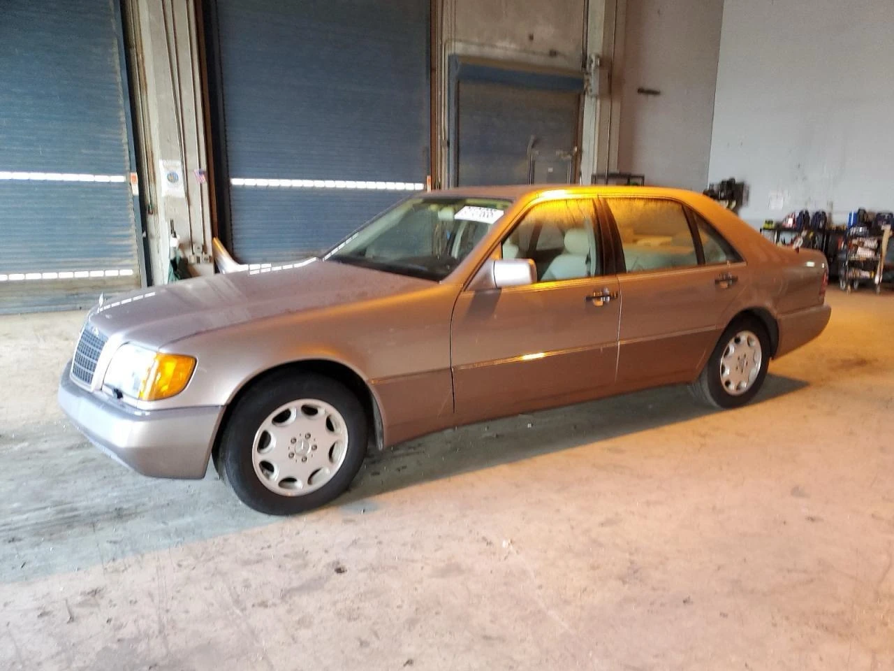 Mercedes-Benz S-Класс, 1993г, задний привод, автомат