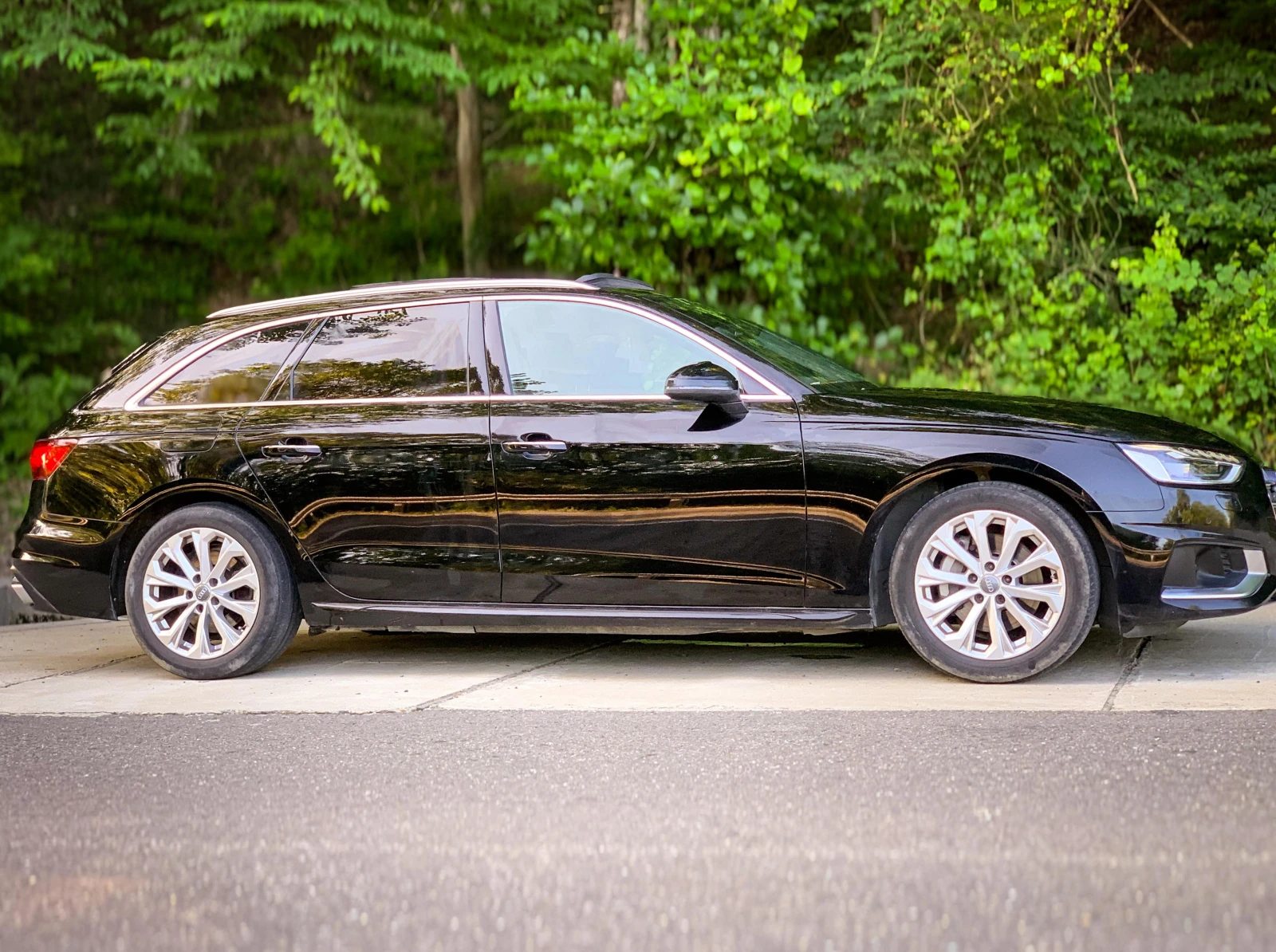 Audi A4, 2019г, полный привод, робот