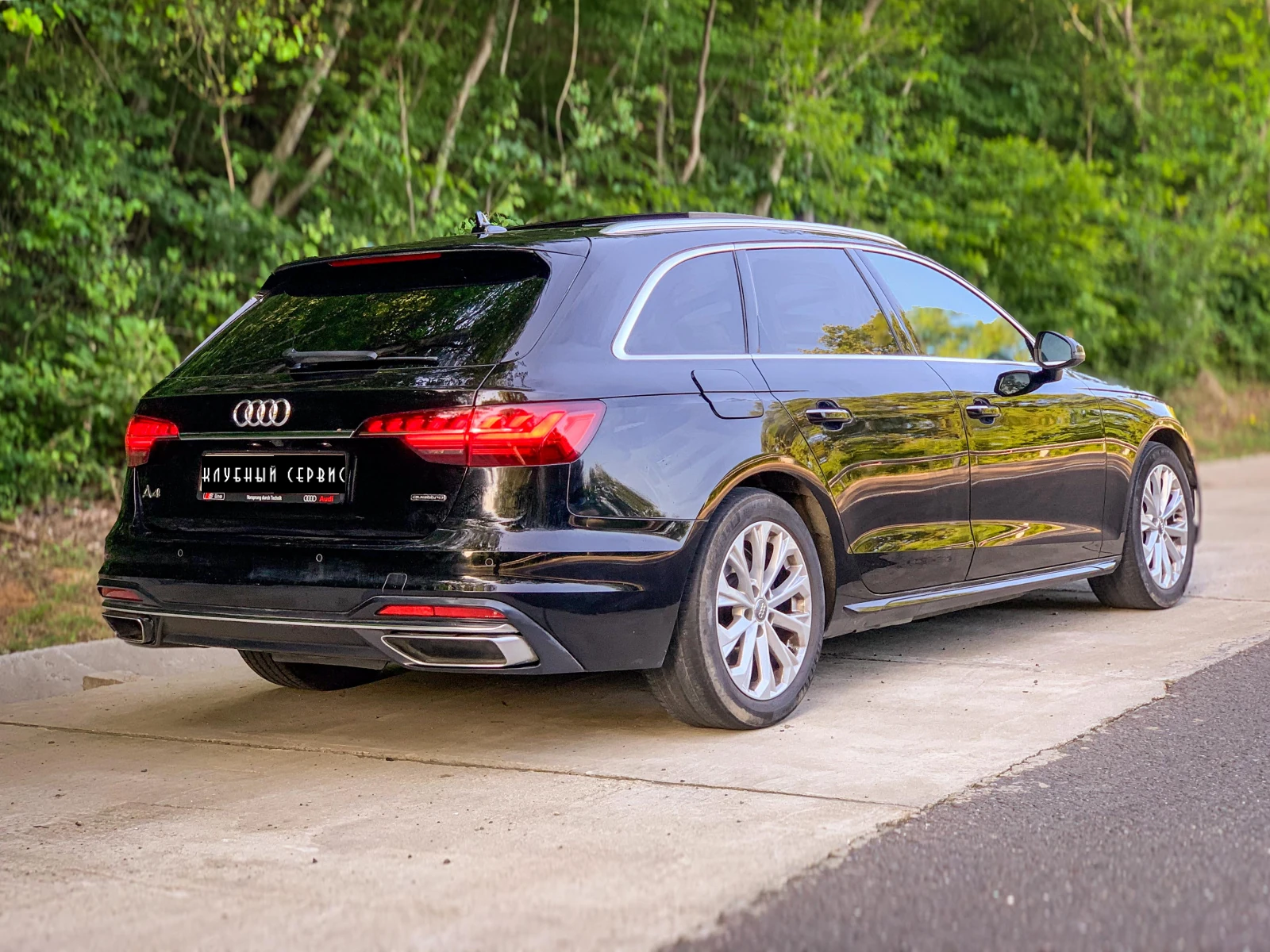 Audi A4, 2019г, полный привод, робот