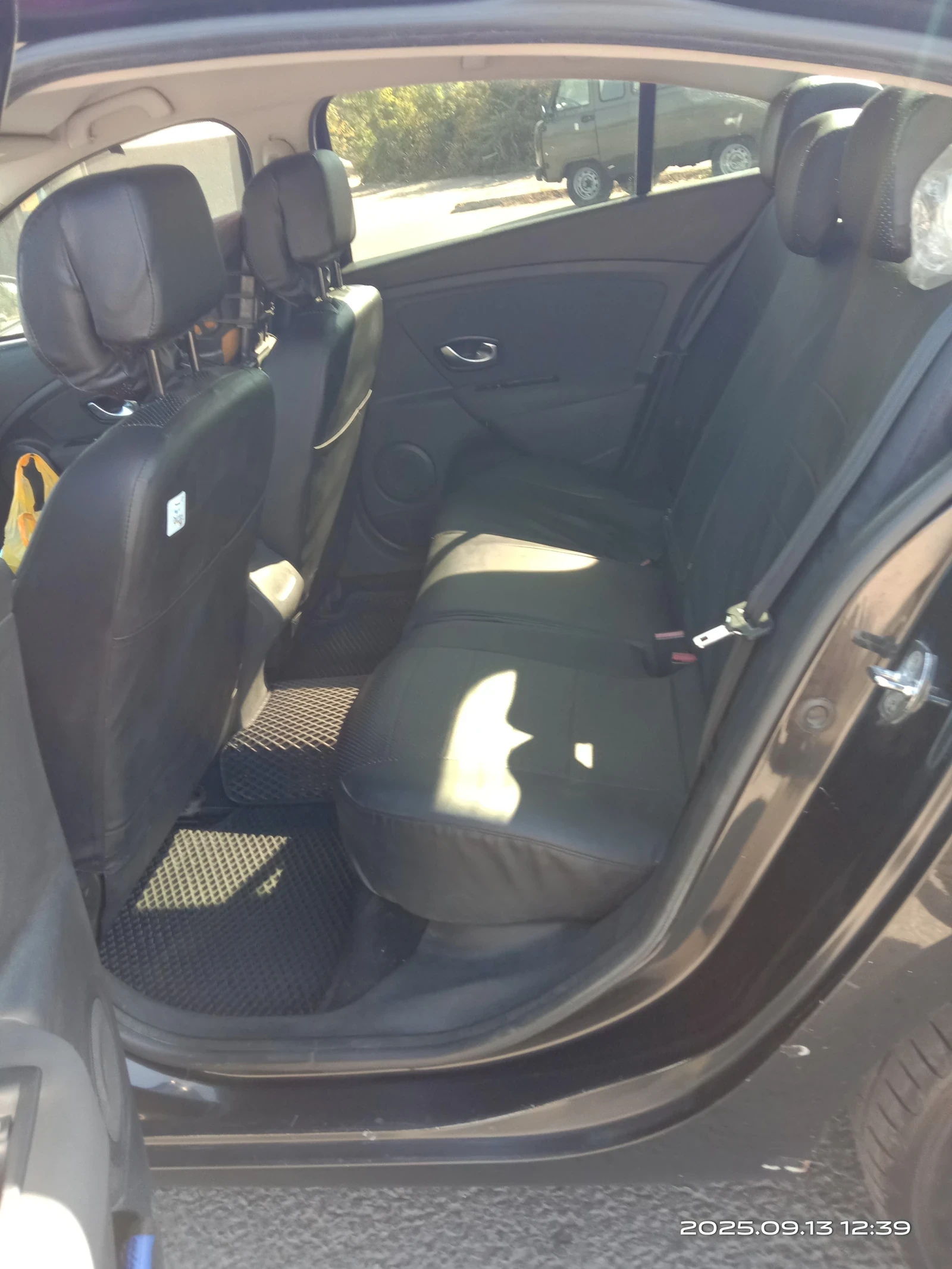 Renault Fluence, 2010г, передний привод, автомат