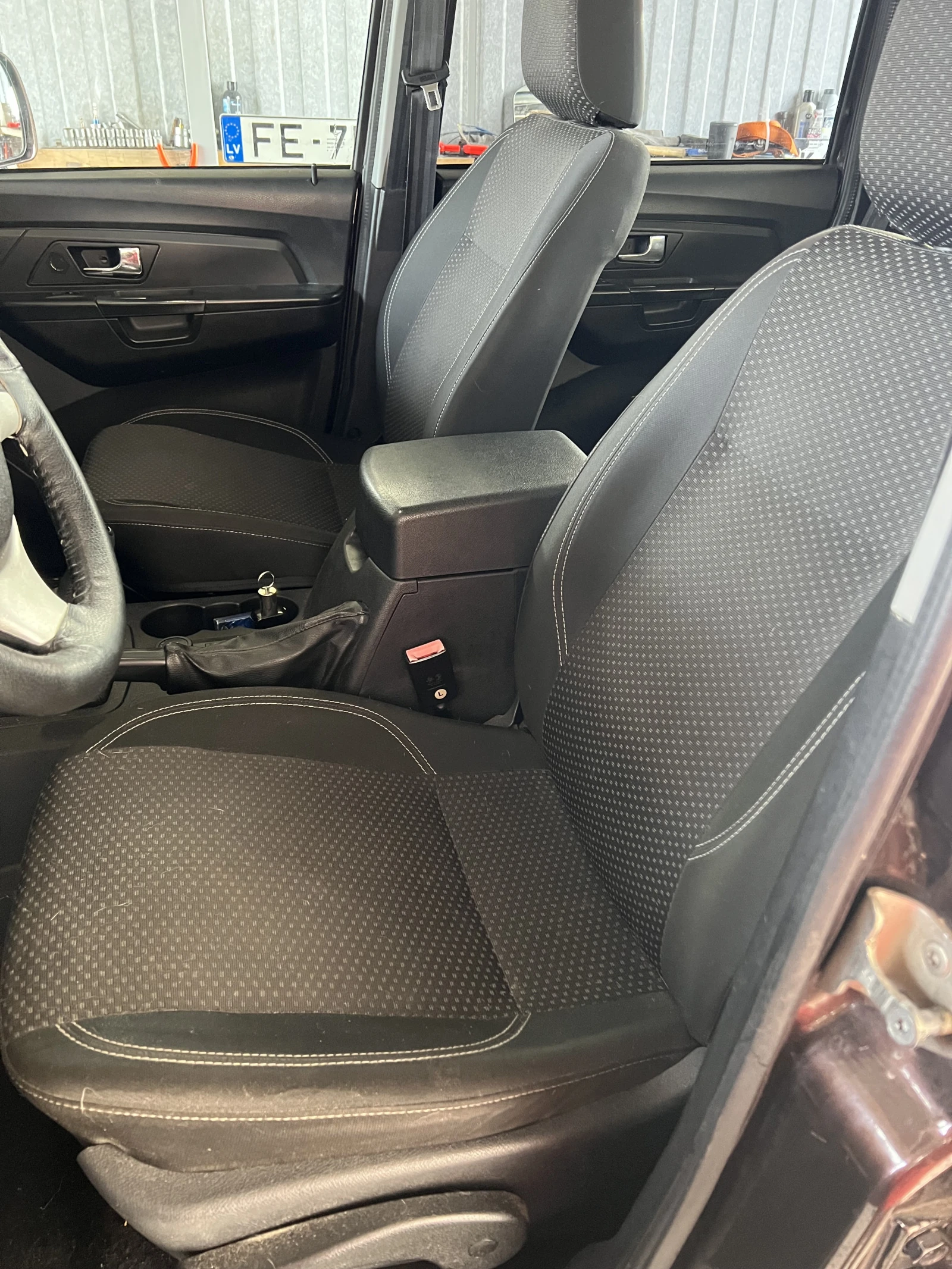 УАЗ Patriot, 2016г, полный привод, механика