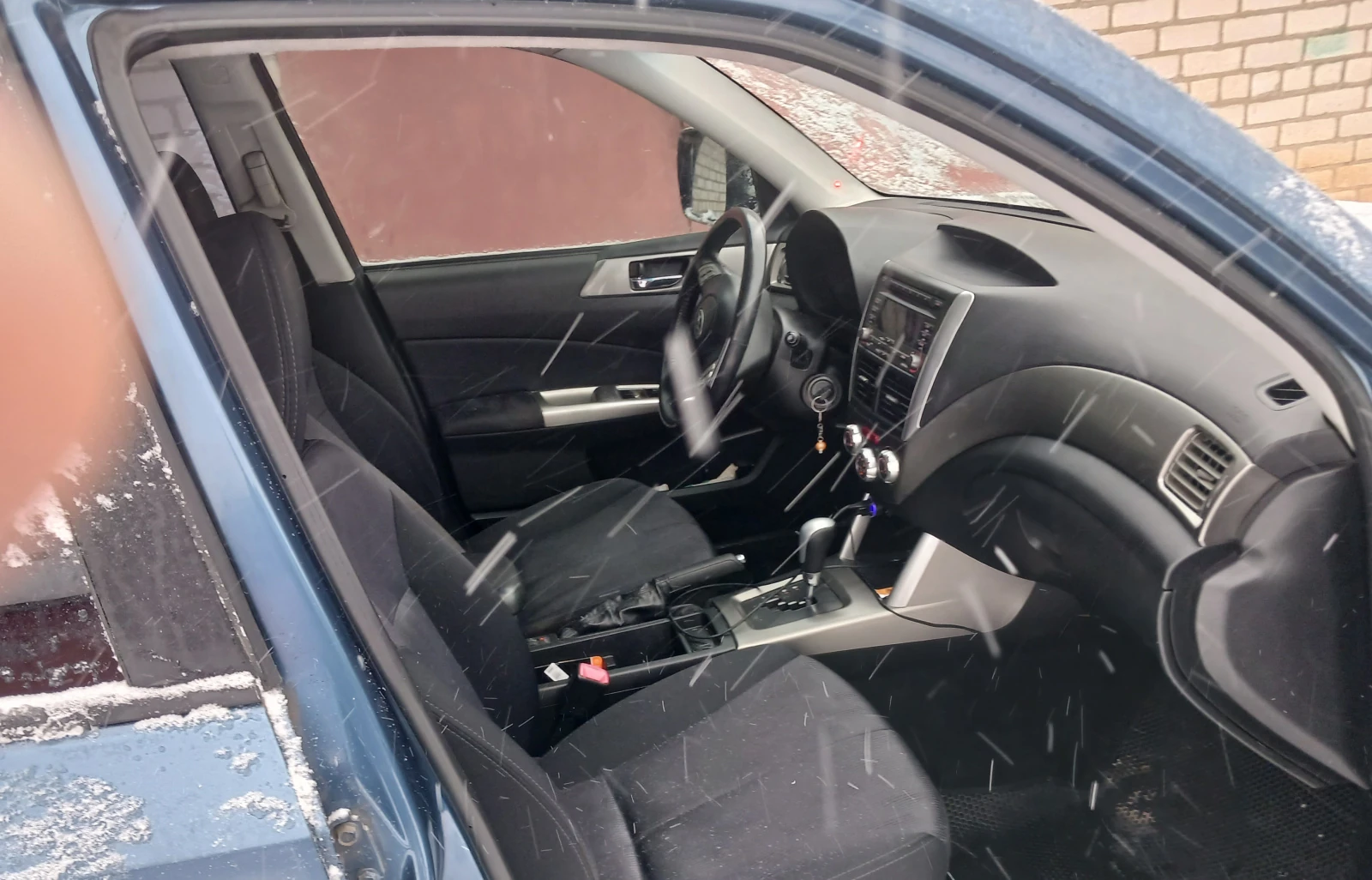 Subaru Forester, 2010г, полный привод, автомат