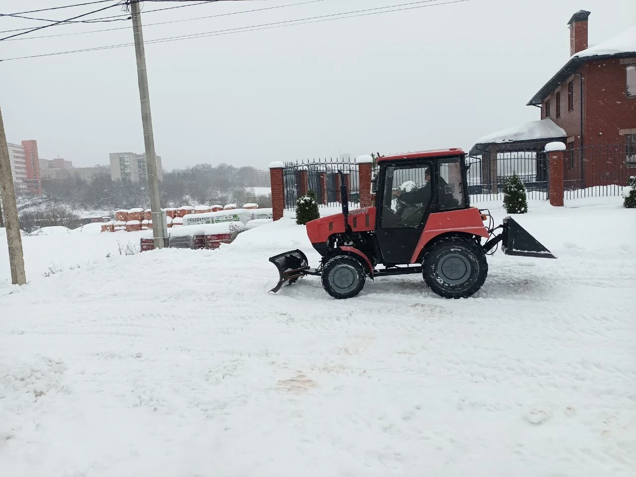 МТЗ  BELARUS  320, 2010г
