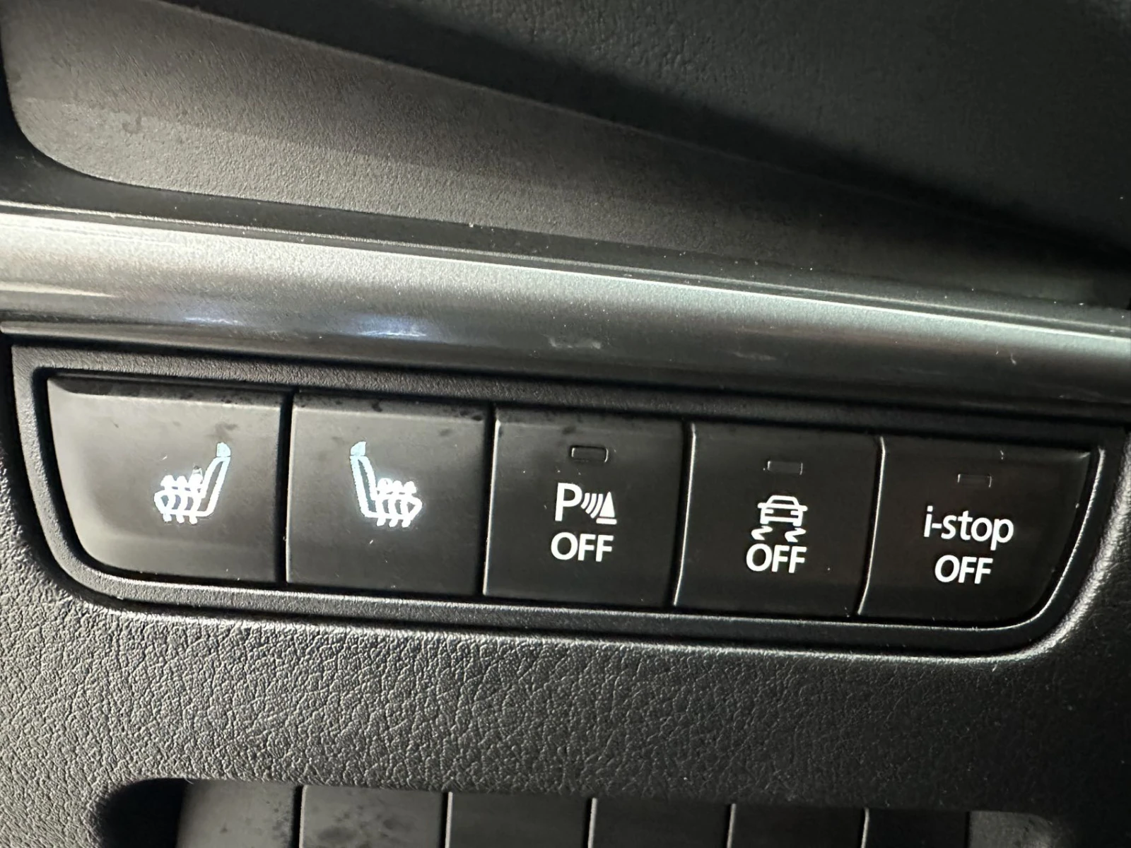 Mazda 3, 2021г, передний привод, автомат