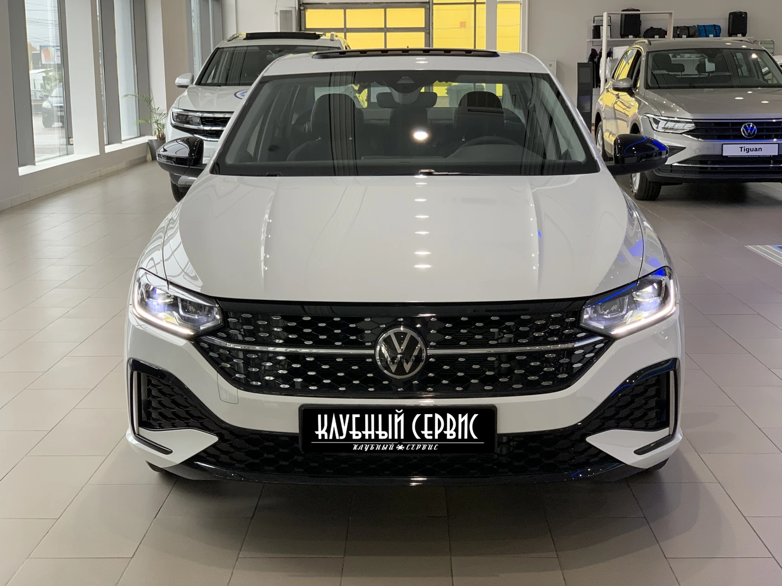 Volkswagen Lavida, 2023г, передний привод, робот