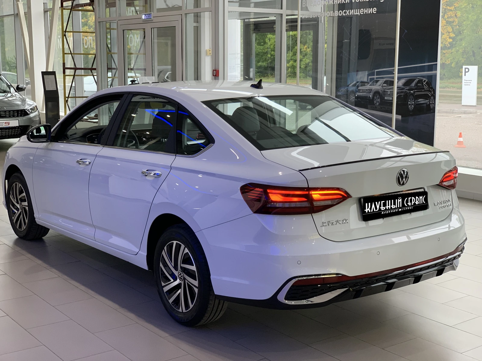 Volkswagen Lavida, 2023г, передний привод, робот