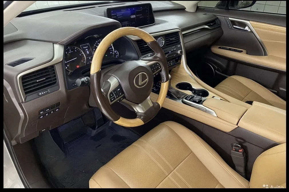 Lexus RX, 2016г, полный привод, автомат
