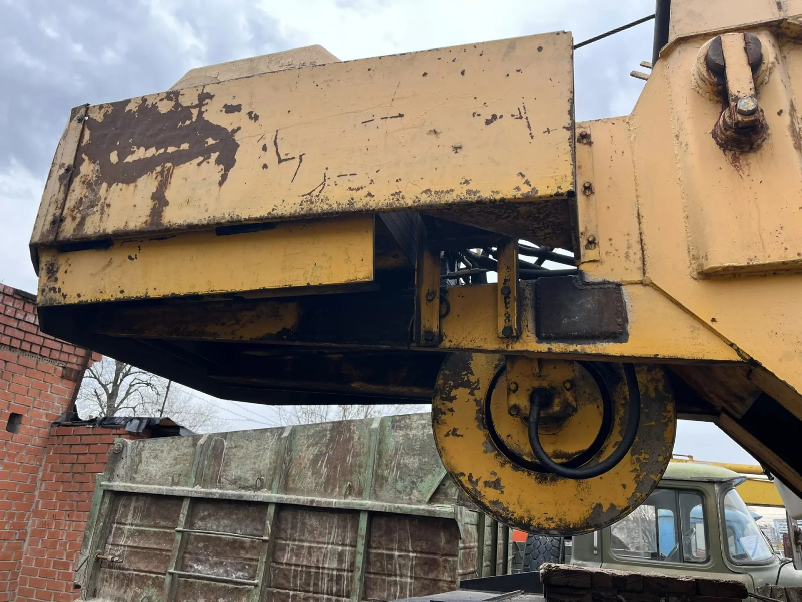 Ивановец КС 45717, 2012г