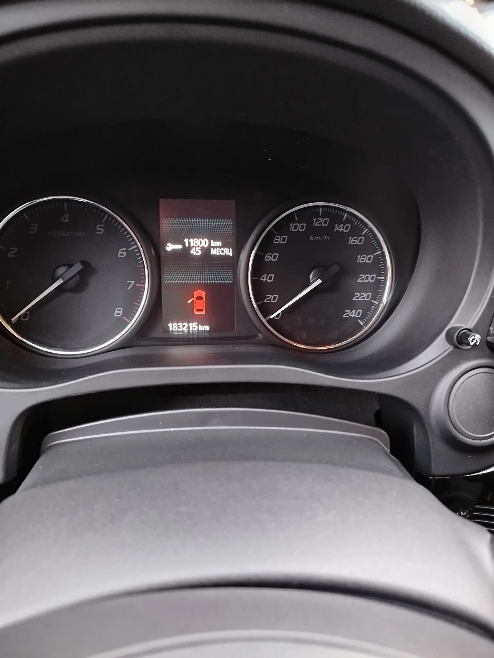 Mitsubishi Outlander, 2016г, полный привод, вариатор