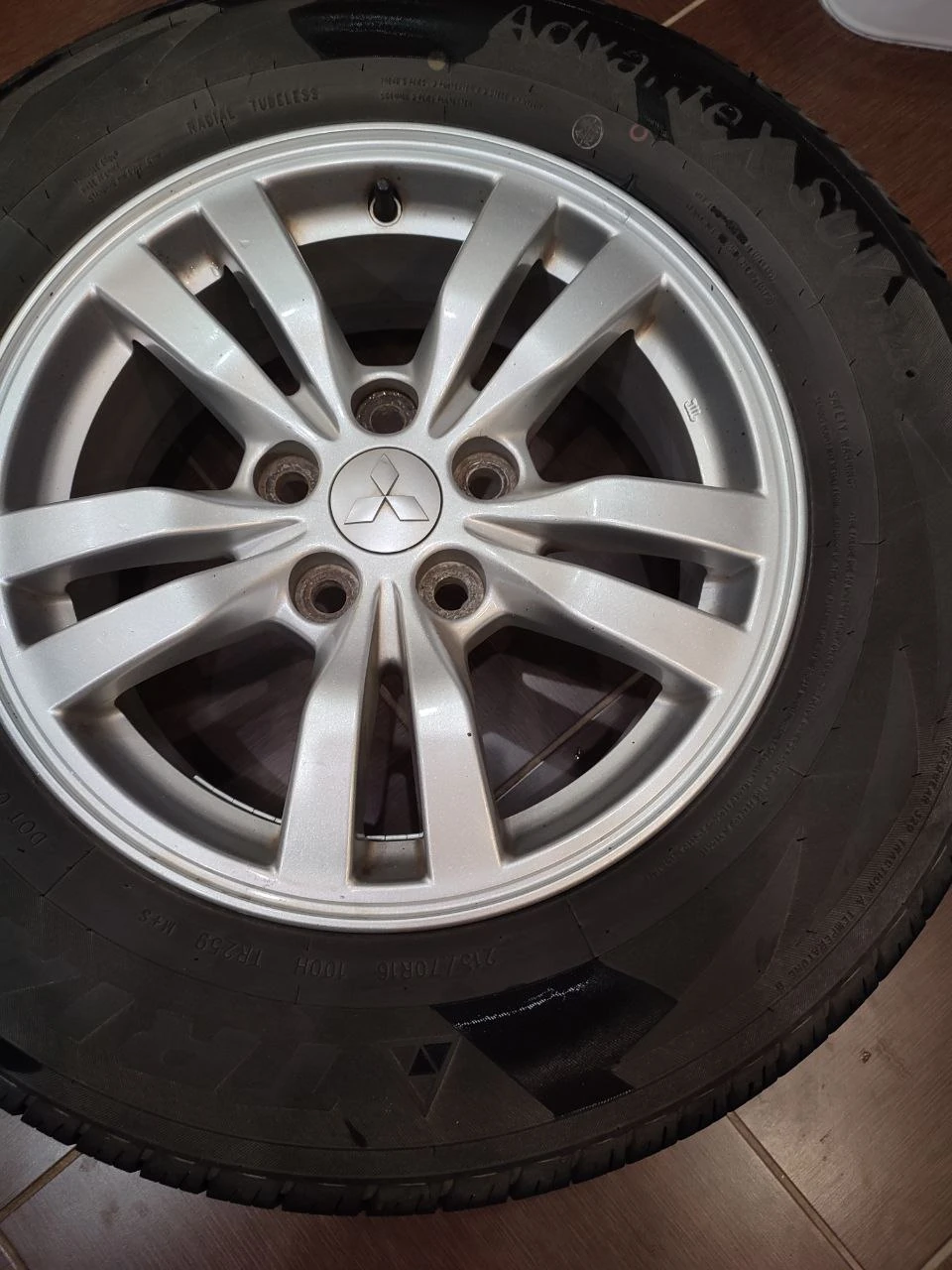 Mitsubishi Outlander, 2016г, полный привод, вариатор