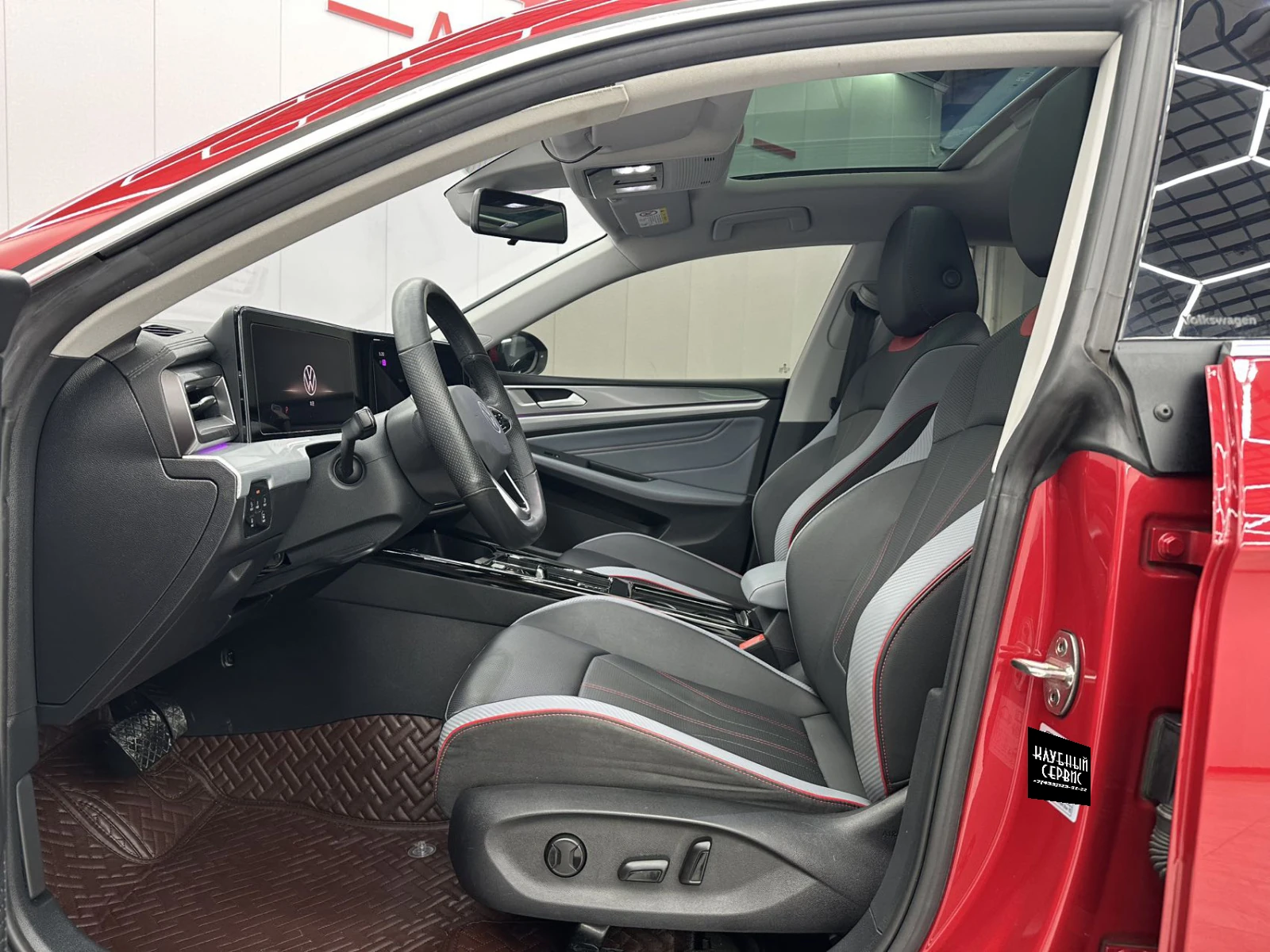 Volkswagen Lamando, 2023г, передний привод, робот