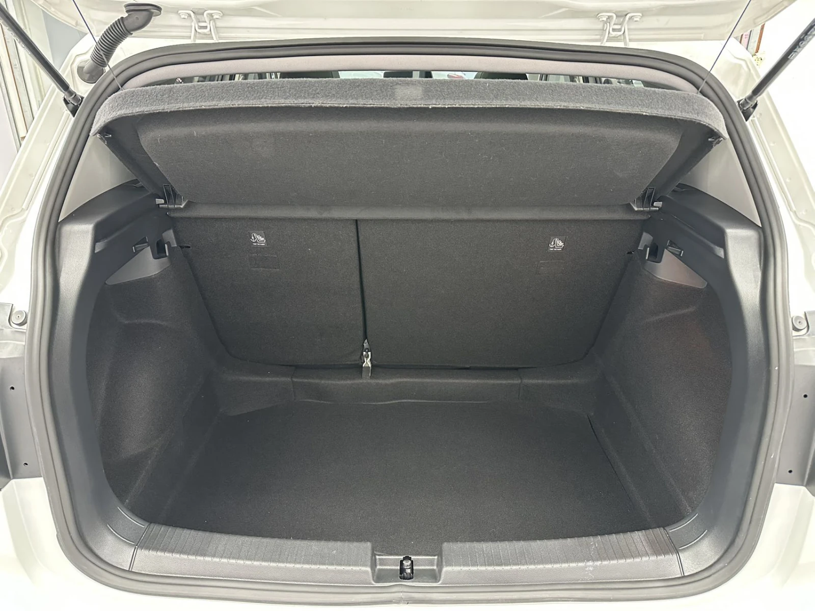 Volkswagen Tacqua, 2022г, передний привод, автомат