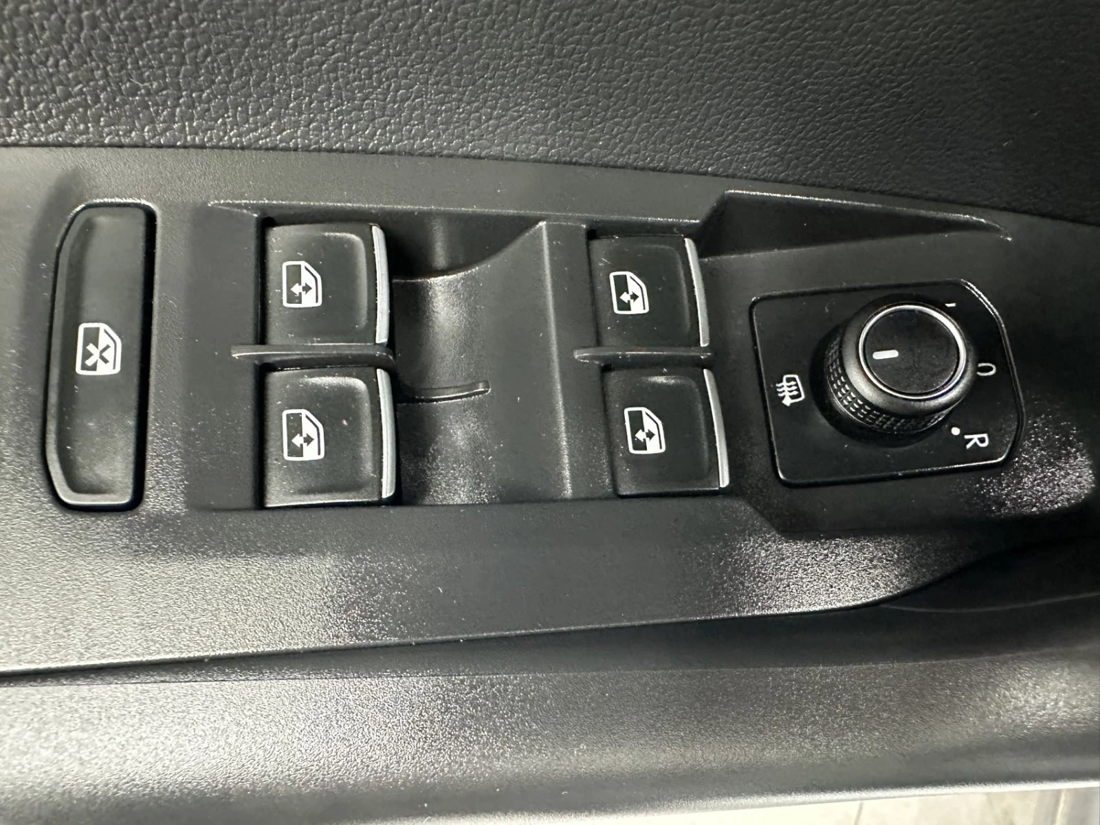 Volkswagen Tacqua, 2022г, передний привод, автомат