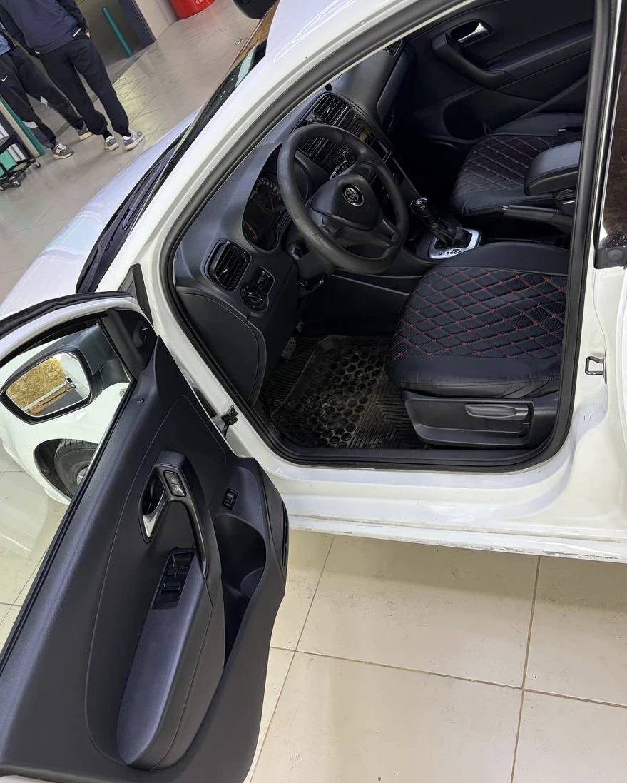 Volkswagen Polo, 2020г, передний привод, автомат