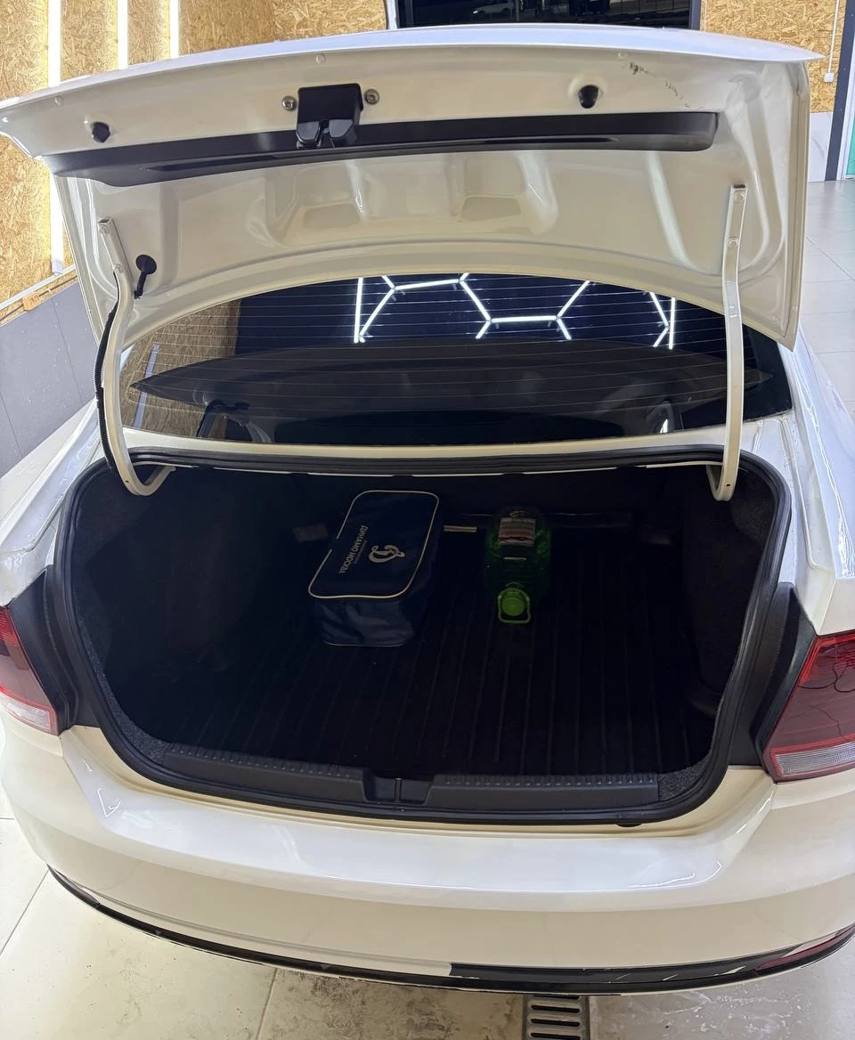 Volkswagen Polo, 2020г, передний привод, автомат