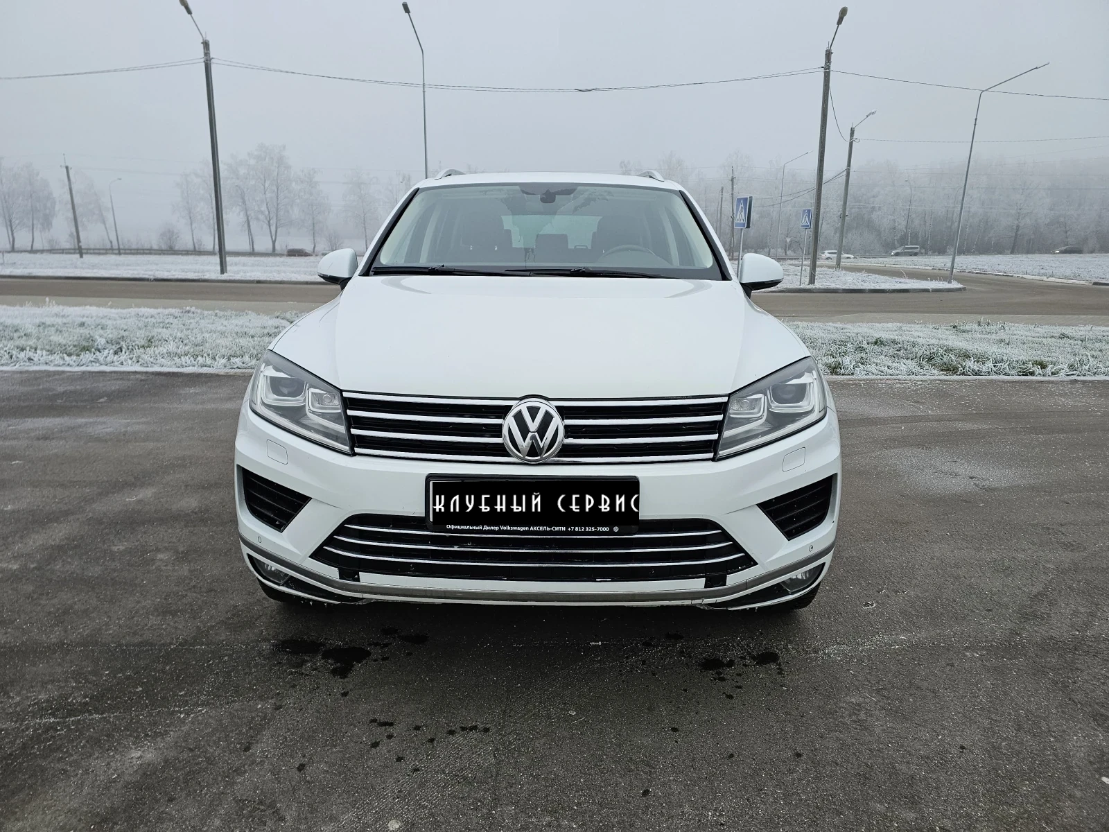 Volkswagen Touareg, 2016г, полный привод, автомат