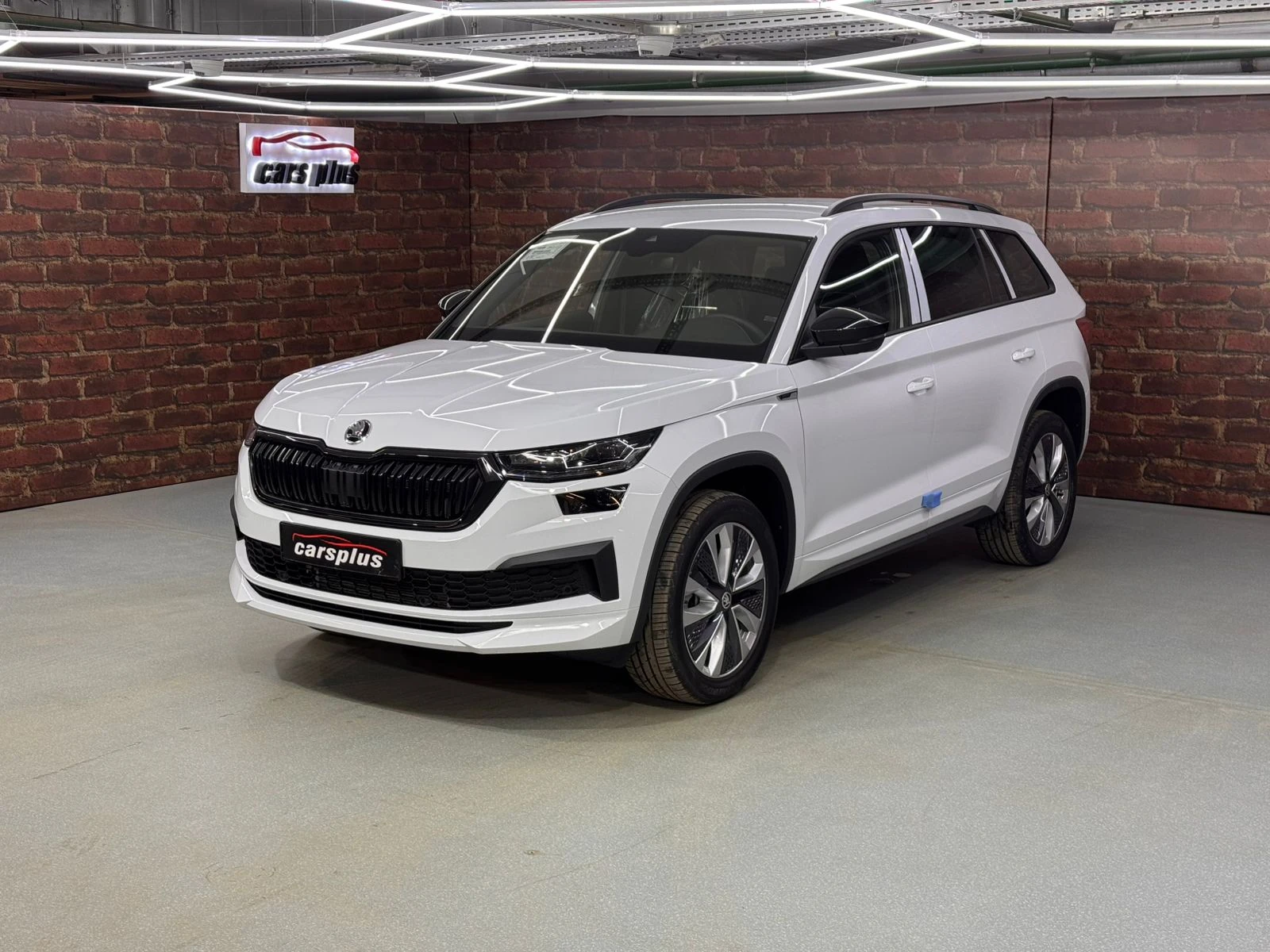 Skoda Kodiaq, 2025г., полный привод, робот