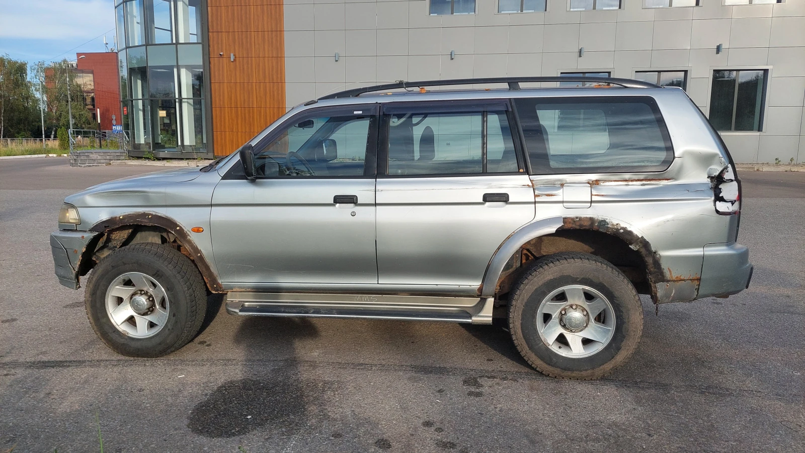 Mitsubishi Pajero Sport, 1999г, полный привод, механика