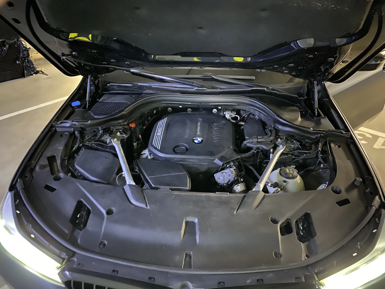 BMW 6 серии, 2018г, полный привод, автомат