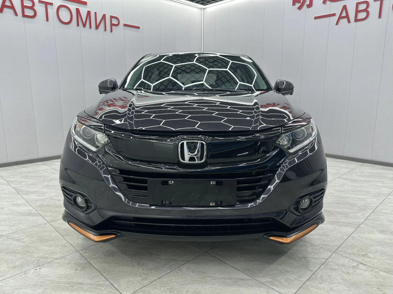 Honda Vezel, 2021г., передний привод, вариатор