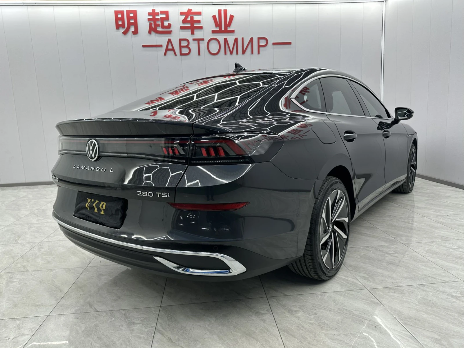 Volkswagen Lamando, 2022г, передний привод, робот