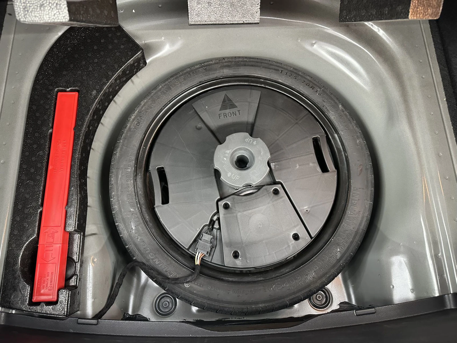 Volkswagen Lamando, 2022г, передний привод, робот