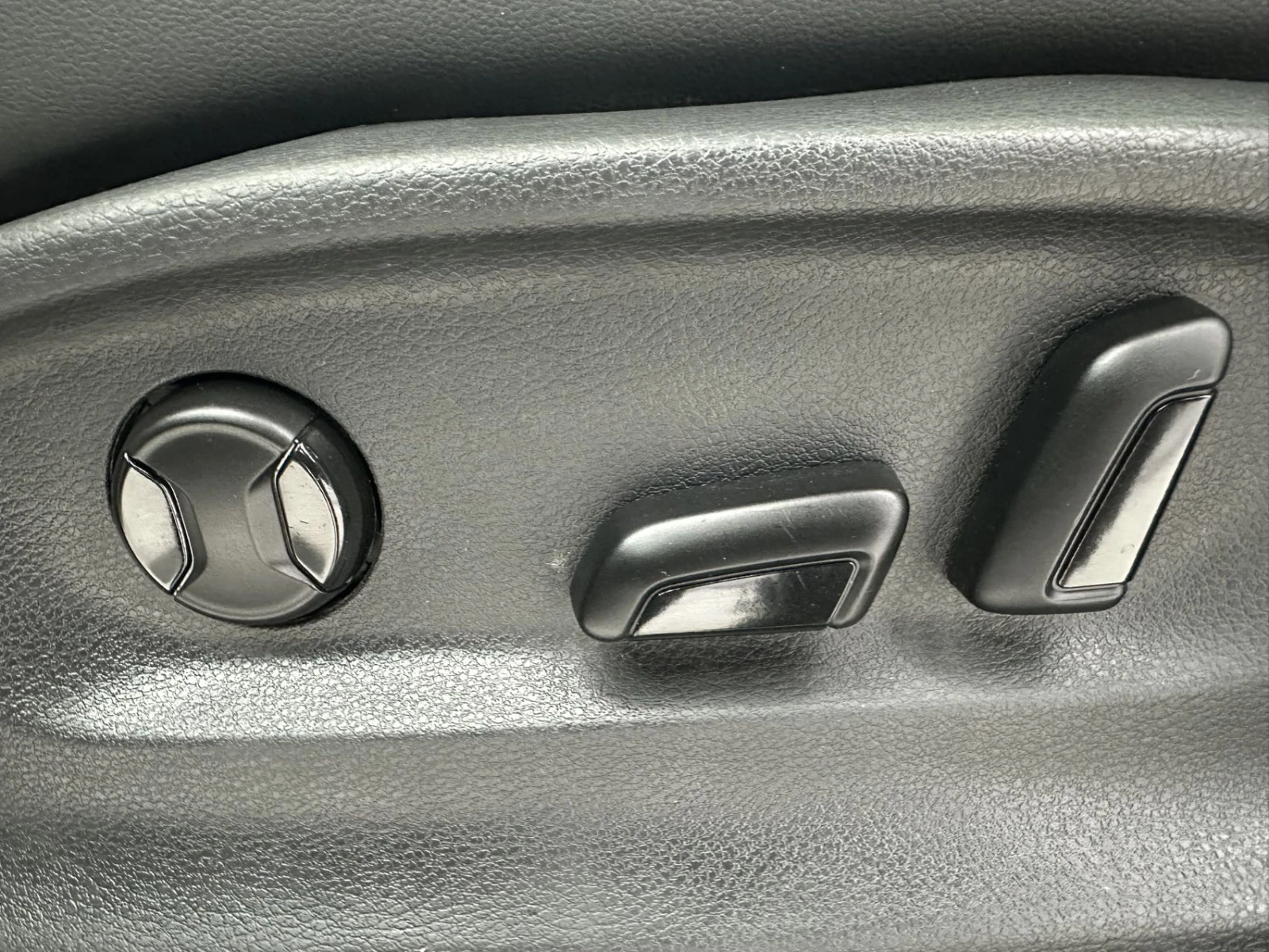 Volkswagen Touran, 2021г, передний привод, робот