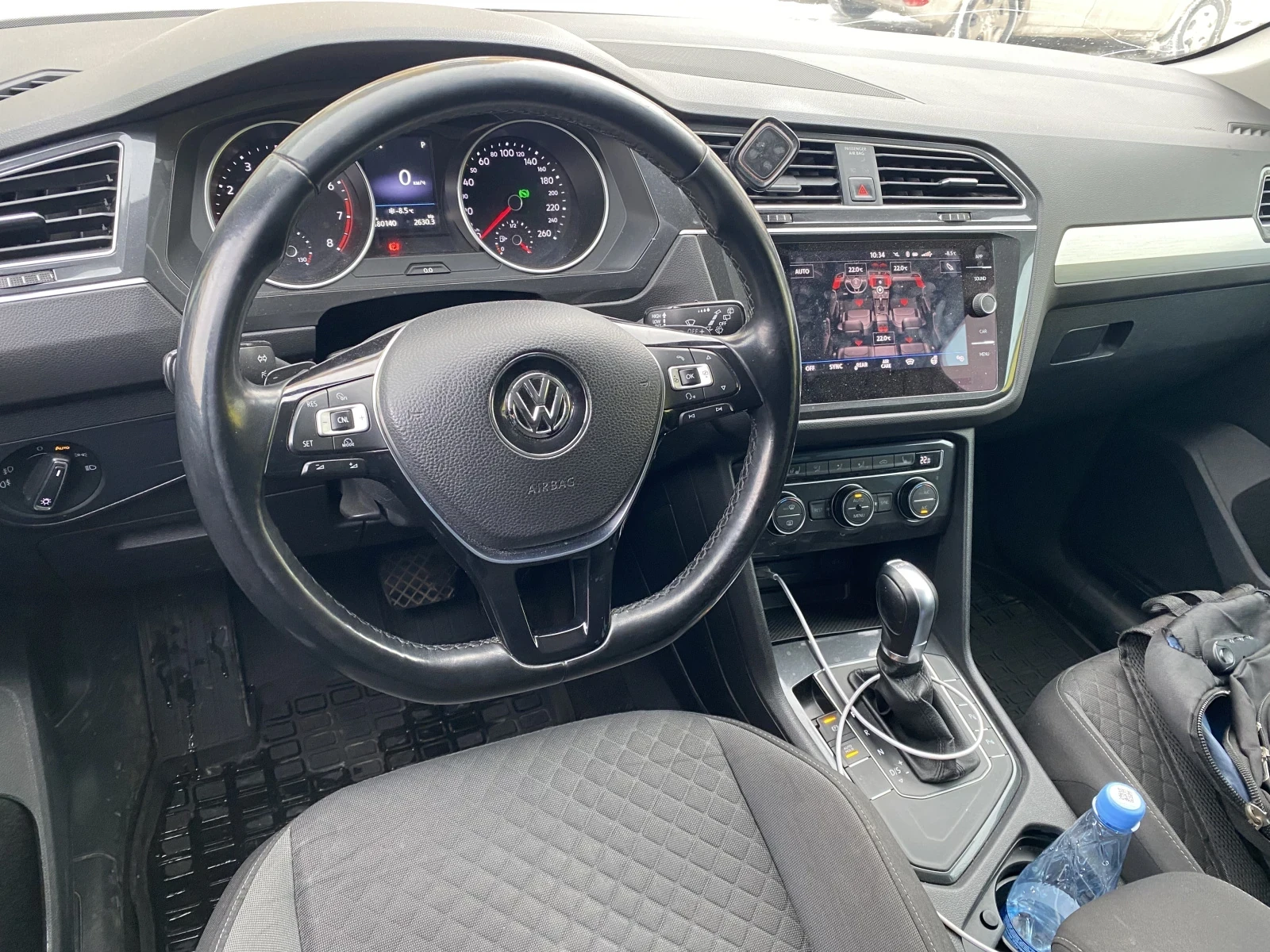 Volkswagen Tiguan, 2017г, передний привод, робот