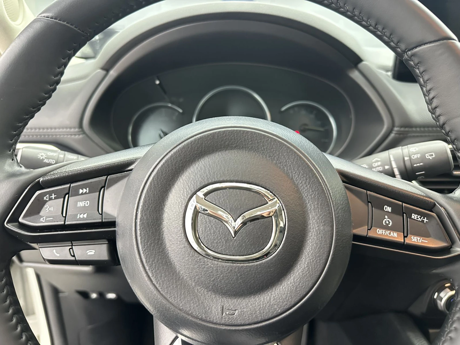 Mazda CX-5, 2022г, передний привод, автомат