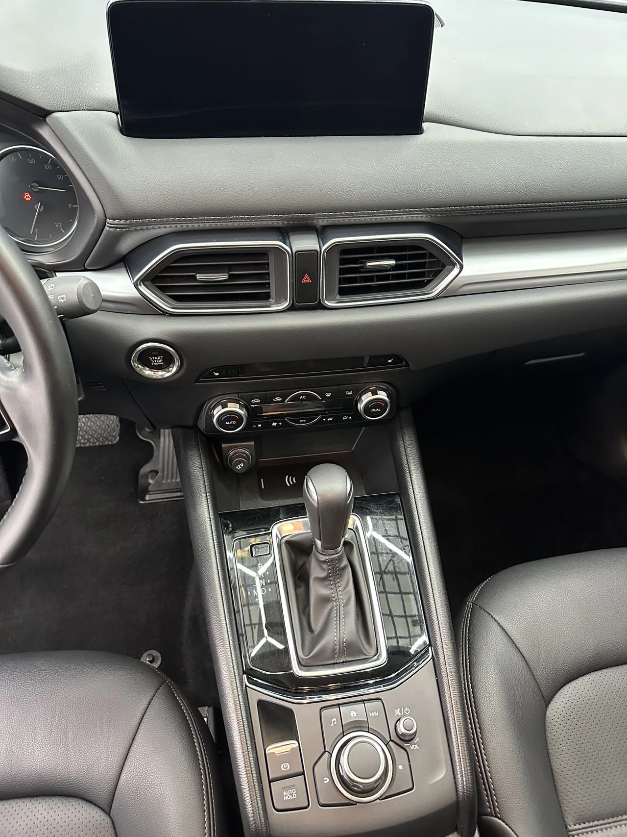 Mazda CX-5, 2022г, передний привод, автомат