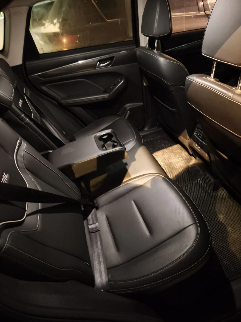 Haval Jolion, 2021г, передний привод, робот