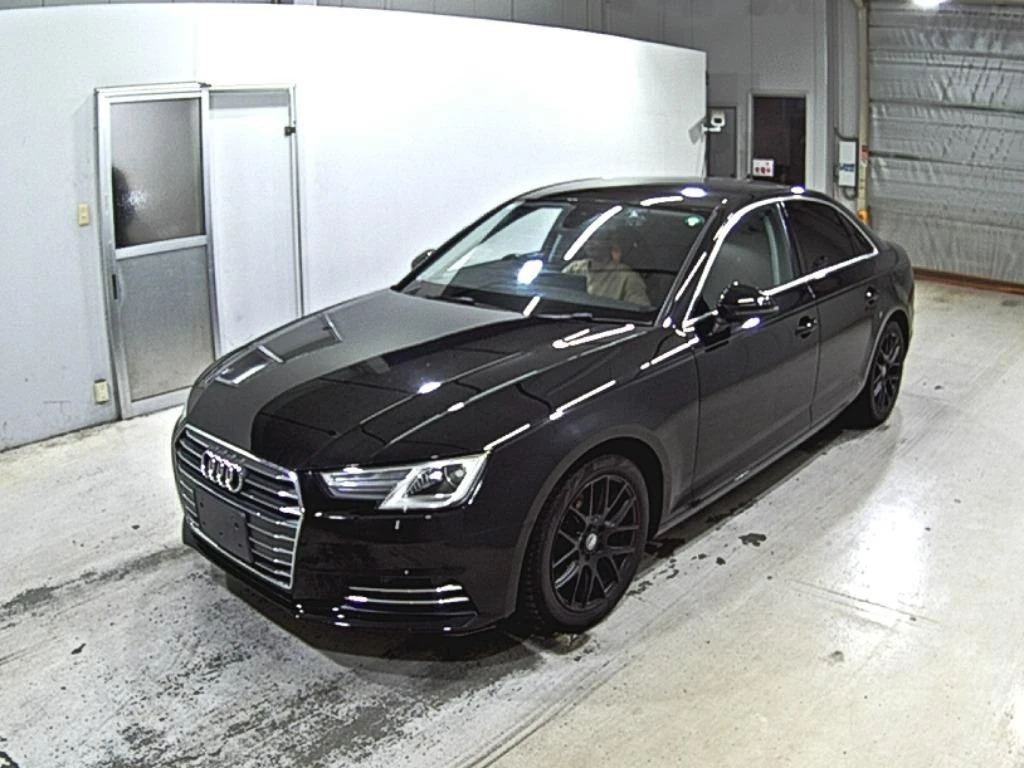 Audi A4, 2017г, передний привод, робот
