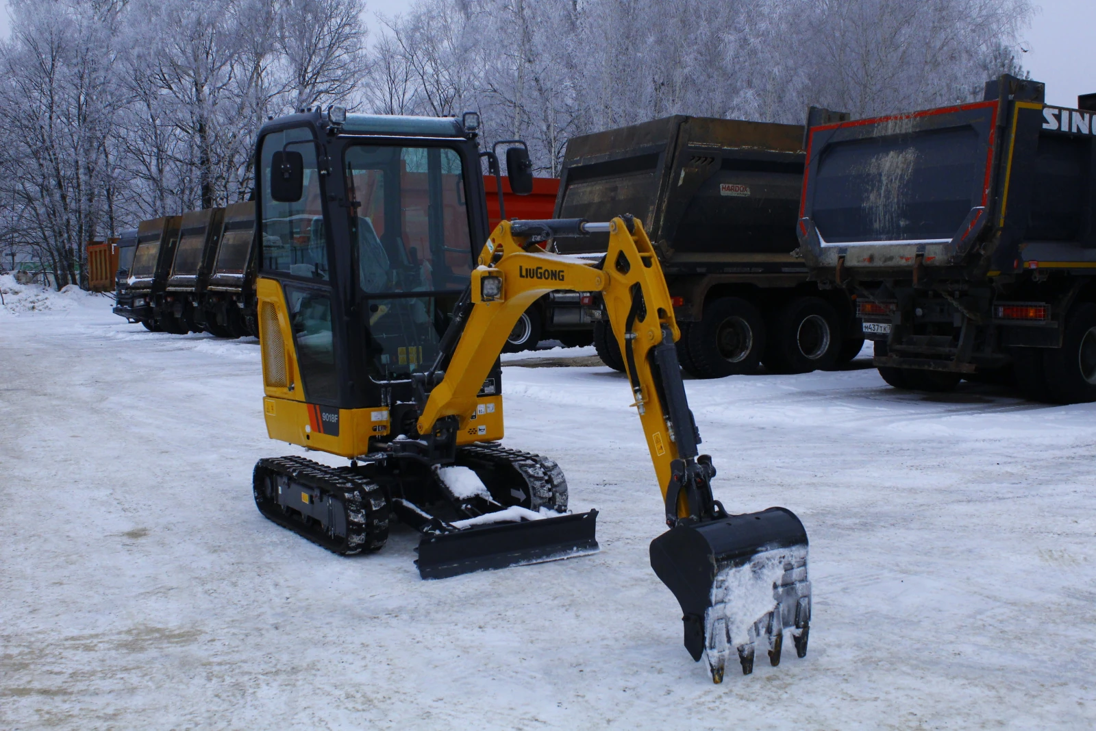 LiuGong CLG 9018F, 2023г