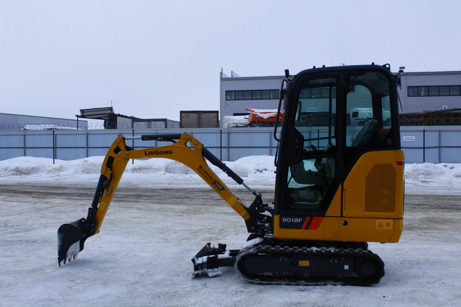 LiuGong CLG 9018F, 2023г