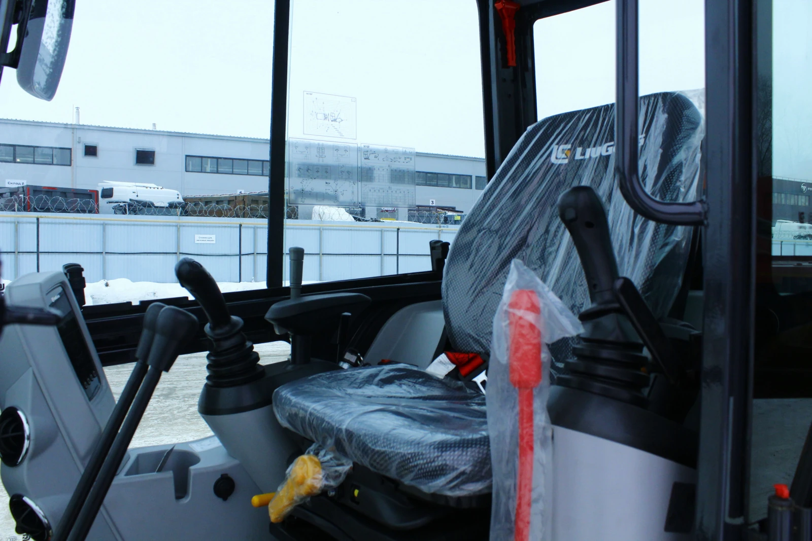 LiuGong CLG 9018F, 2023г