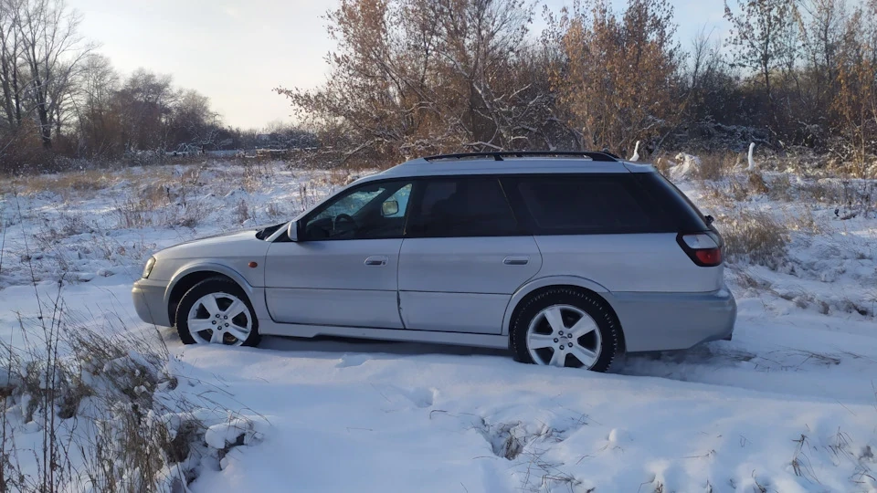 Subaru Outback, 2002г, полный привод, автомат