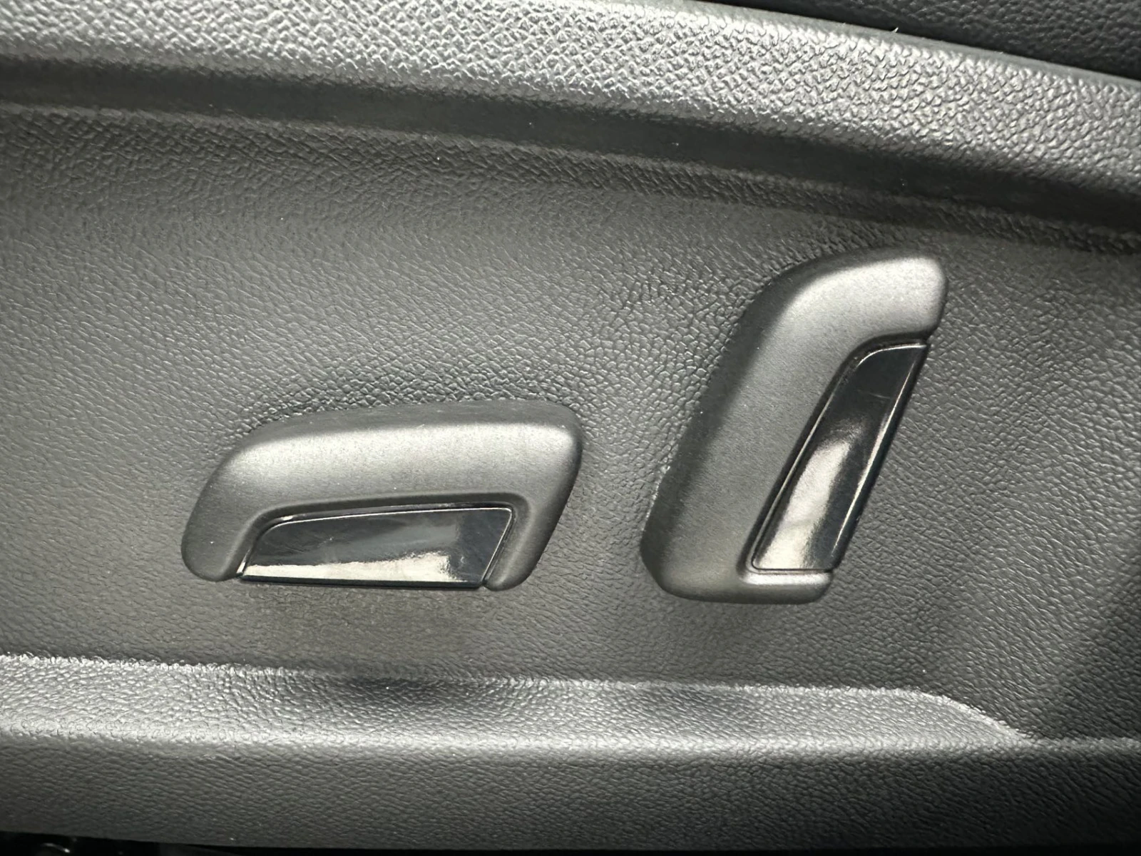 Volkswagen Lavida, 2022г, передний привод, робот