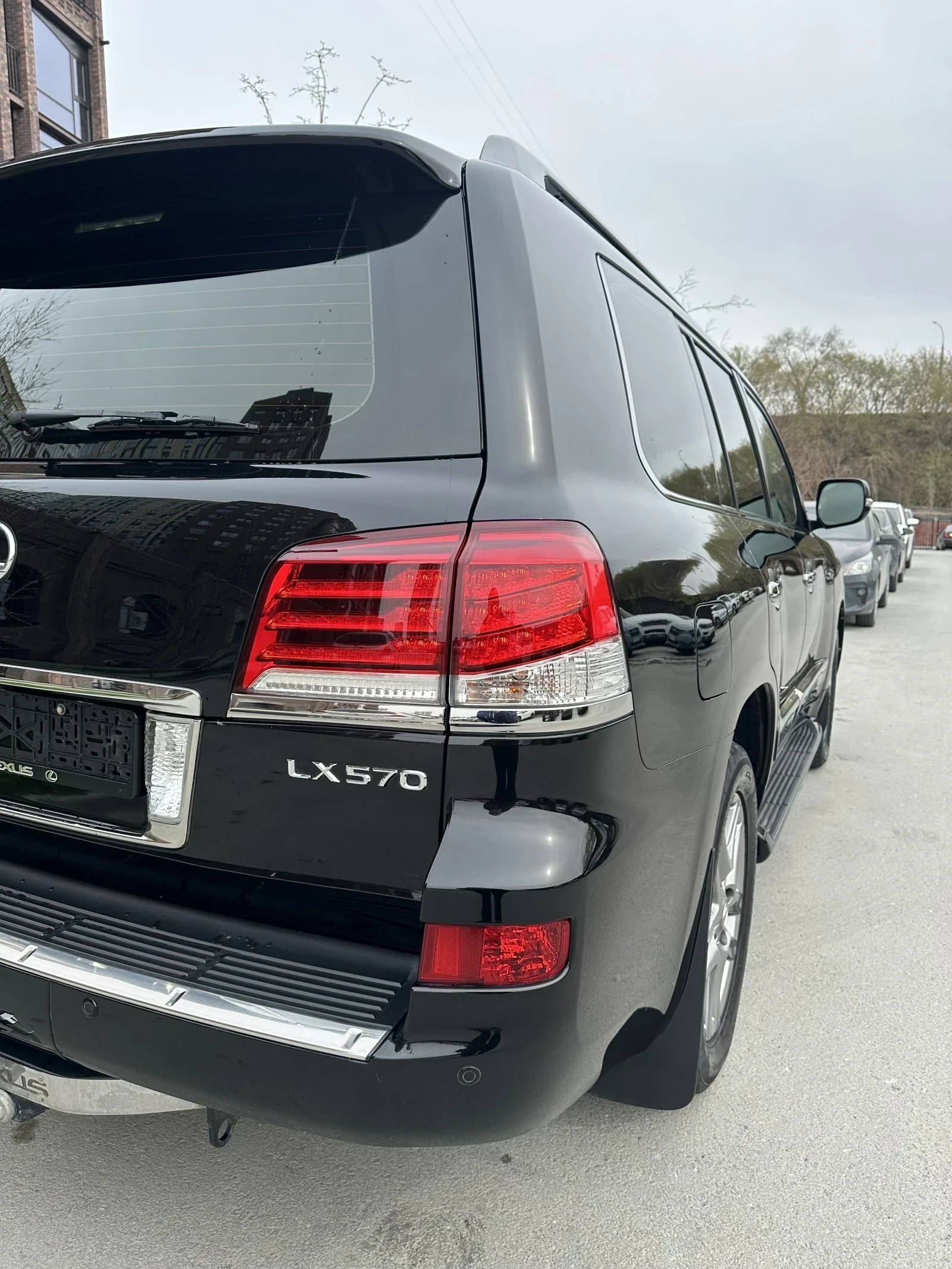 Lexus LX, 2012г, полный привод, автомат