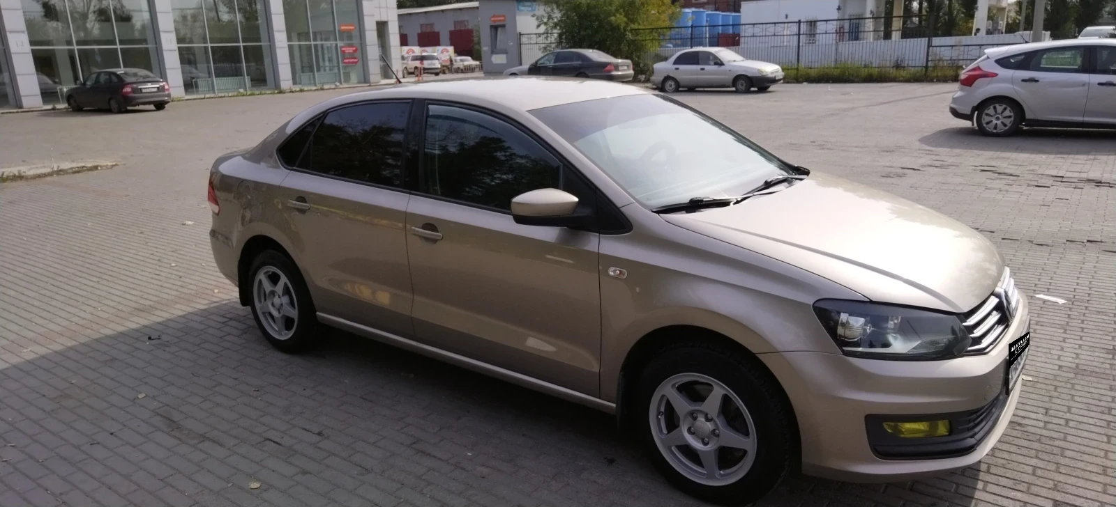 Volkswagen Polo, 2016г, передний привод, механика