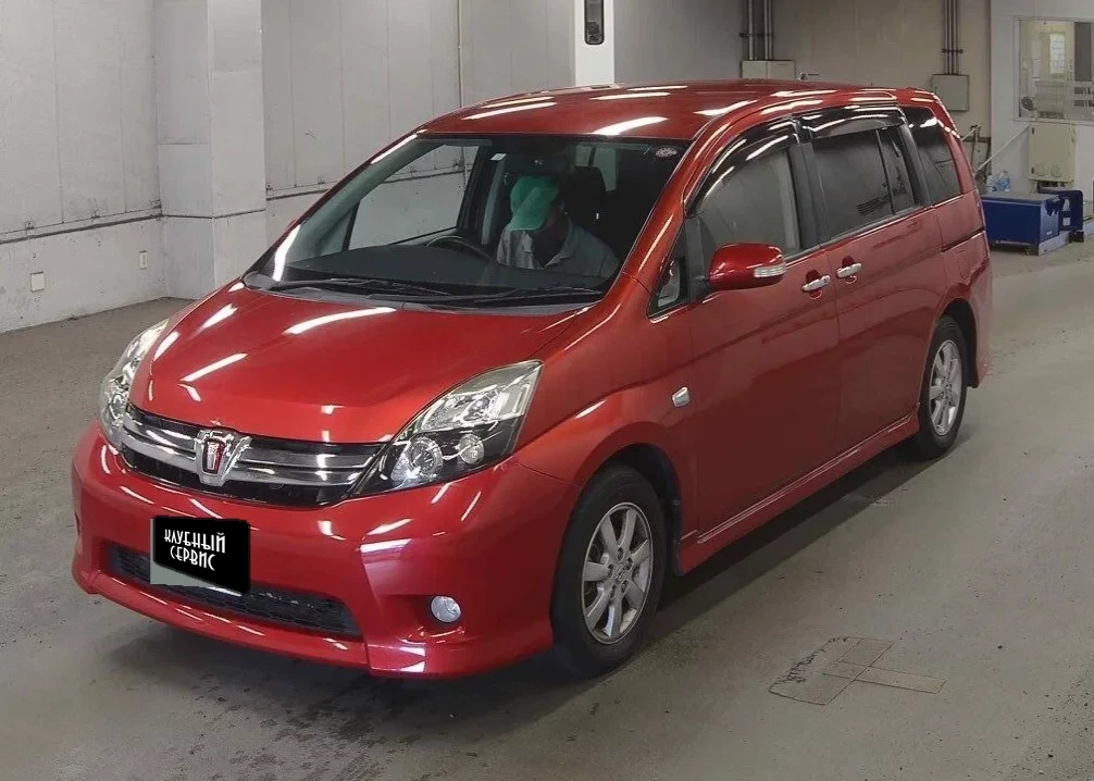 Toyota ISis, 2011г, передний привод, вариатор