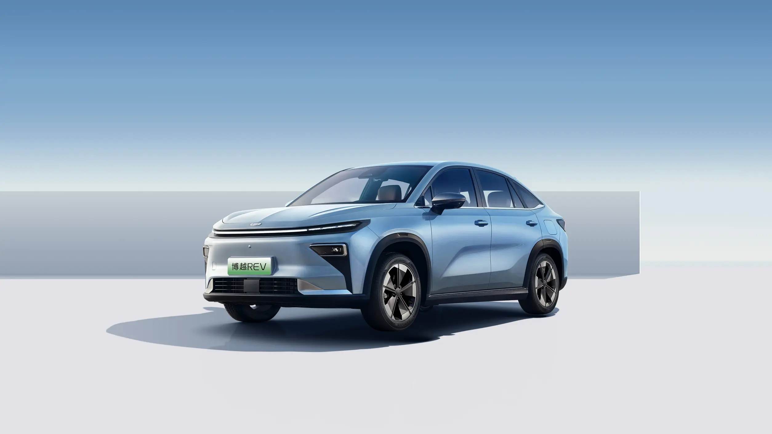 В Китае представлен гибридный кроссовер Geely Boyue EREV