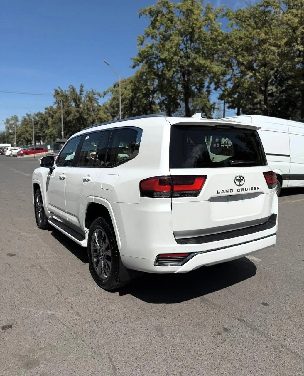 Toyota Land Cruiser, 2025г, полный привод, автомат