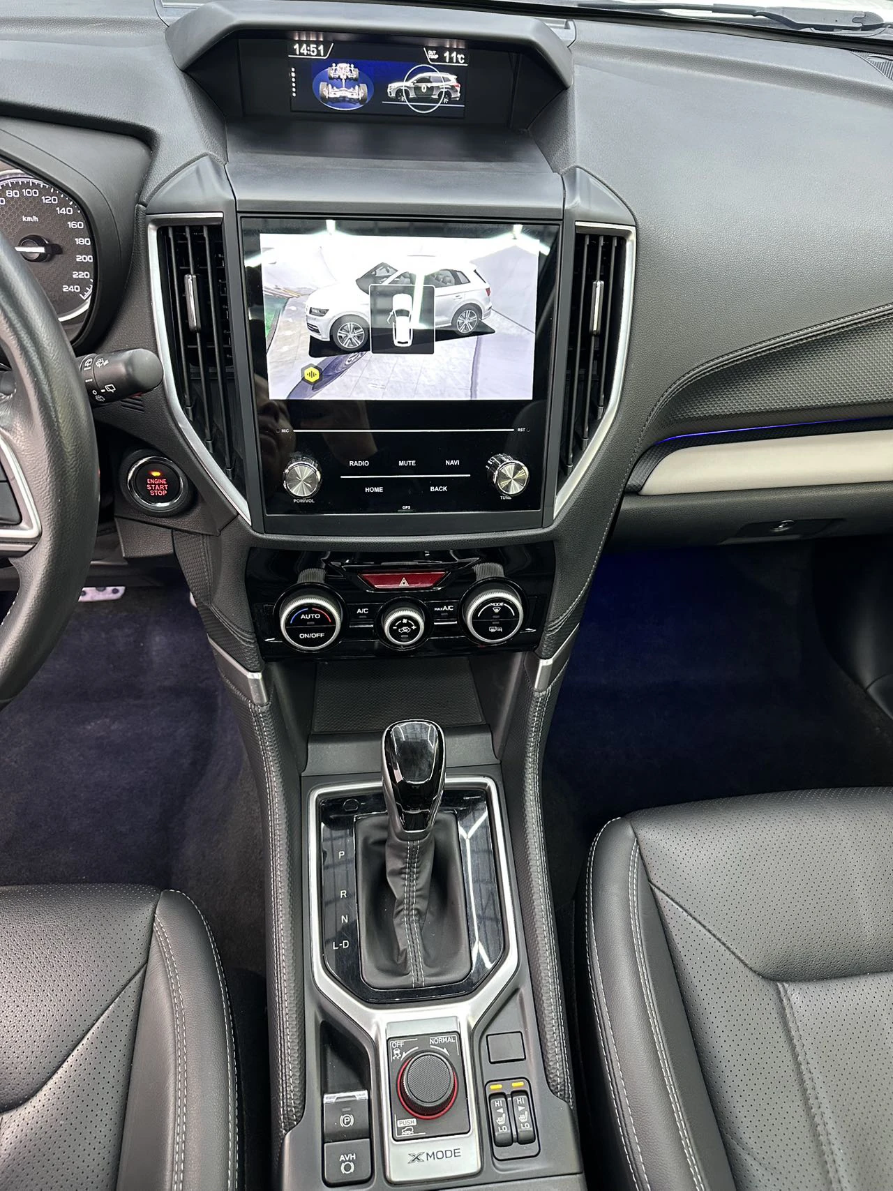 Subaru Forester, 2022г, полный привод, вариатор