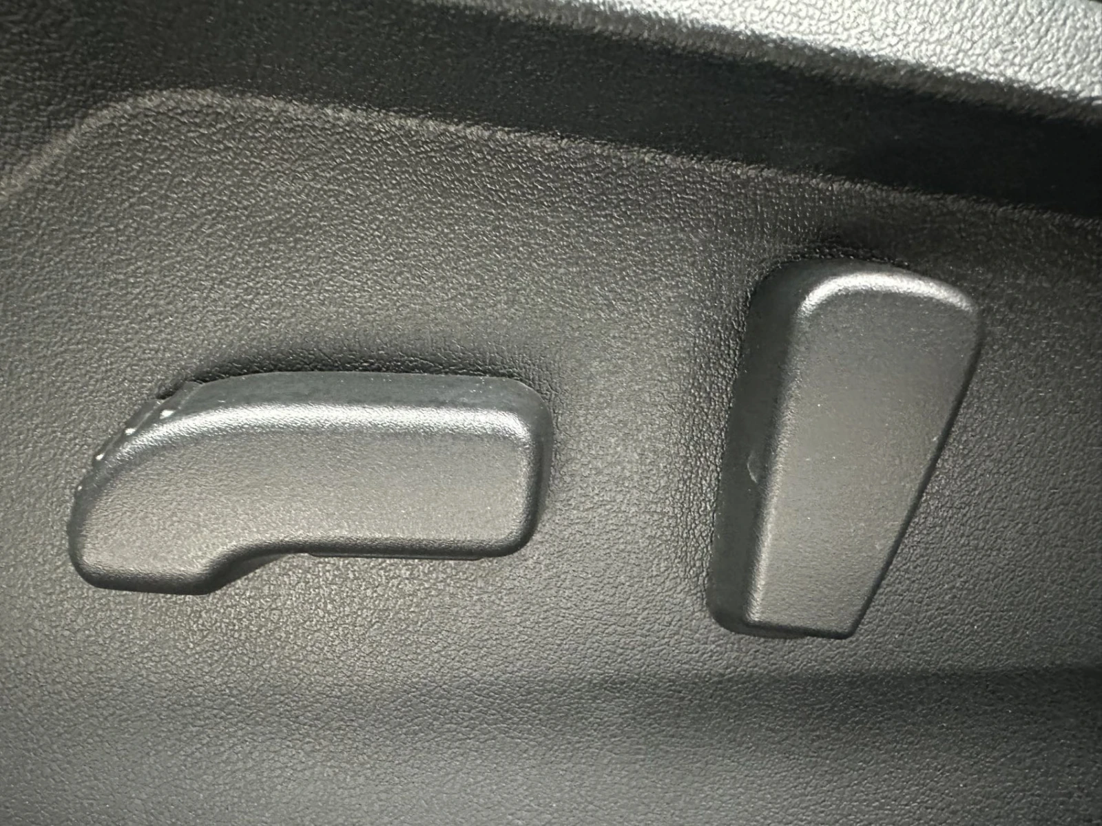 Subaru Forester, 2022г, полный привод, вариатор