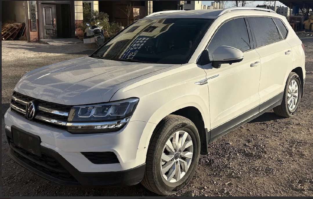 Volkswagen Tharu, 2022г, передний привод, робот