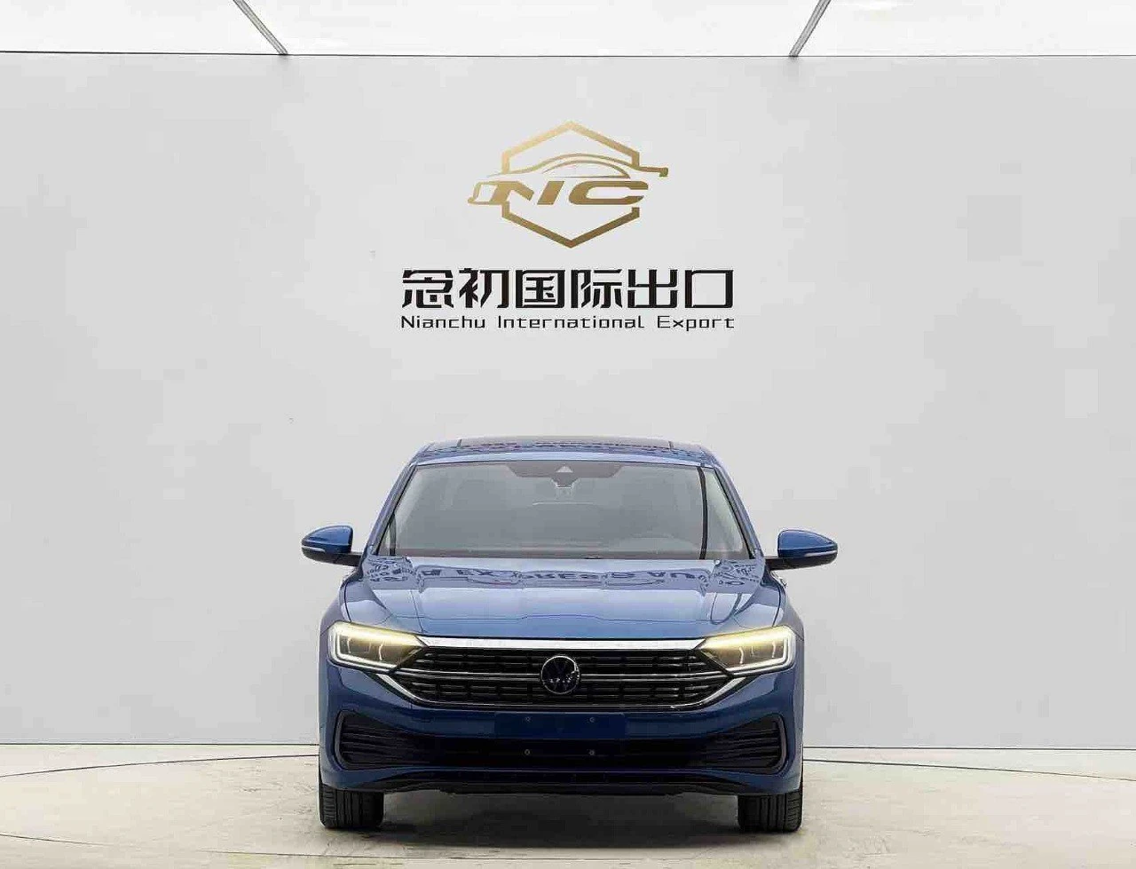 Volkswagen Sagitar, 2022г, передний привод, робот