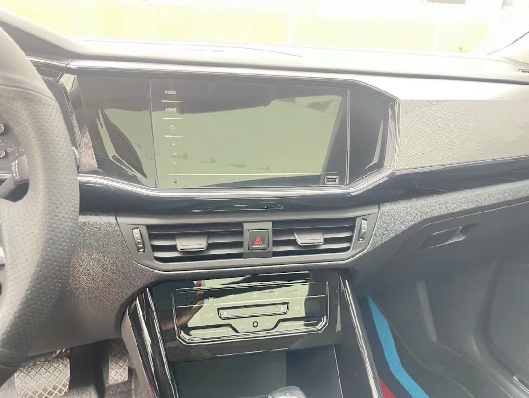 Volkswagen Tayron, 2022г, передний привод, робот