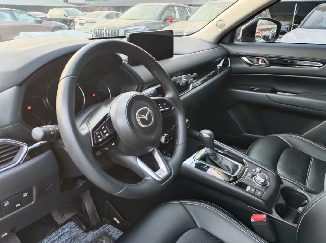 Mazda CX-5, 2022г, передний привод, автомат