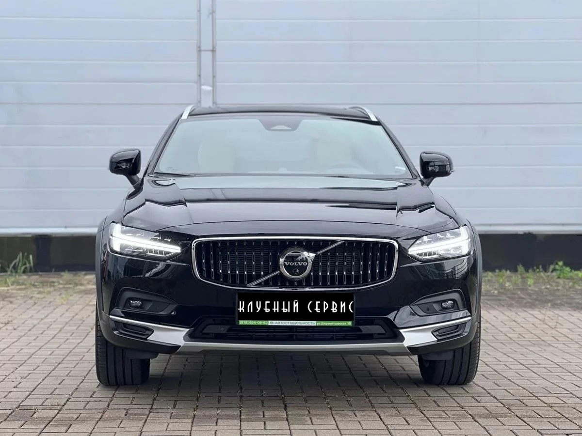 Volvo V90 Cross Country, 2024г, полный привод, автомат