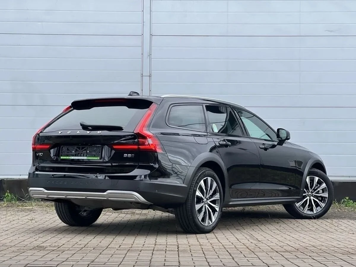 Volvo V90 Cross Country, 2024г, полный привод, автомат
